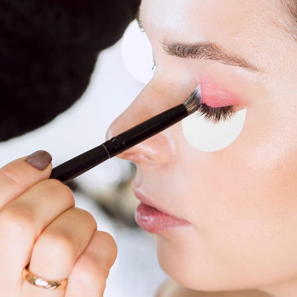 100 stk. sorte non-woven øjenskyggeskjolde makeuptape til præcis øjenmakeup-påføring