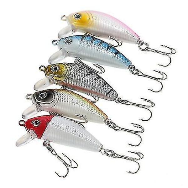 5 kpl 5 cm / 3,7 g kalastusuistimien setti, kovia uistimia, crank-uistimia, kolmihaarakoukkuja ja kalastustarvikkeita