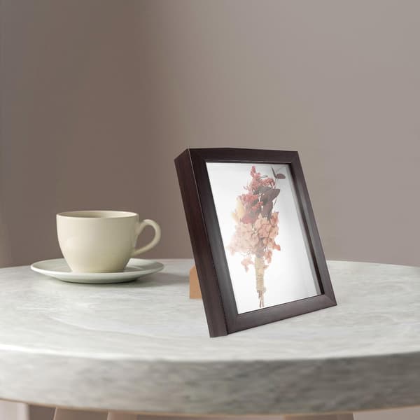 DIY skuggboxdisplayram för exemplar och torkade blommor, tillverkad