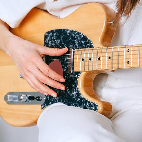 Lädergitarrplektrum Tjockt 8-delat set Återanvändbara ukulele- och gitarrtillbehör