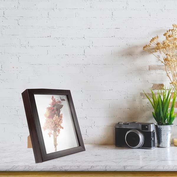 DIY skuggboxdisplayram för exemplar och torkade blommor, tillverkad