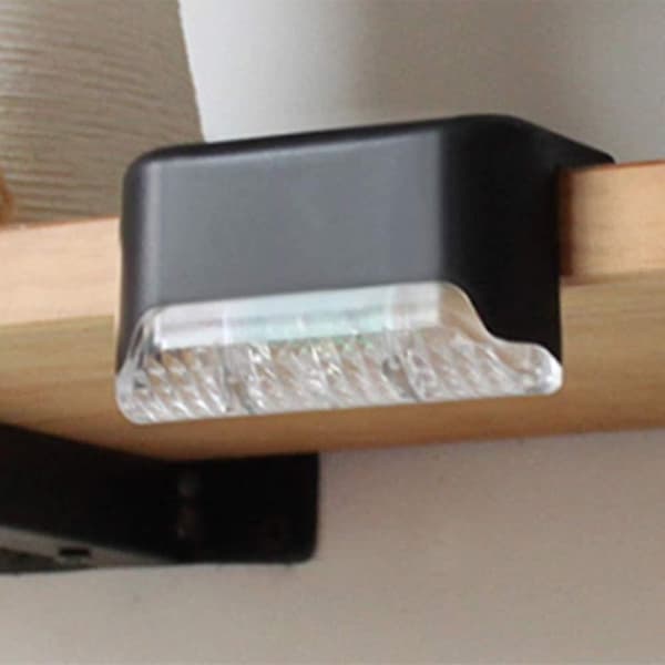 4-pack Solcells-LED Trädgårds Trappbelysning Vattentät Utomhus Vägg Staketlampor
