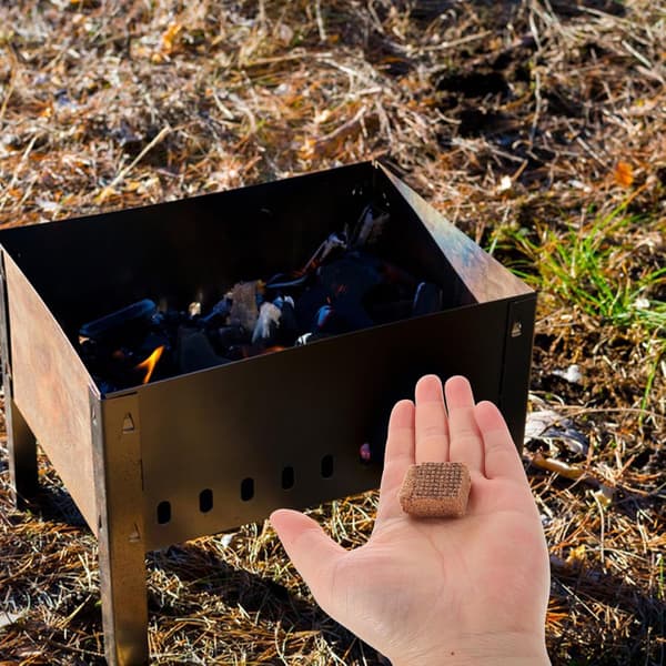 10 st kolstartkuber Utomhus BBQ Eldstartare för grillar Eldstäder Lätta eldstartblock