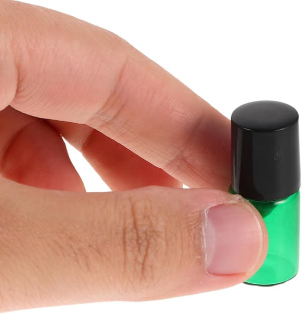 15 st eteriska oljeflaskor i glas, påfyllningsbara roll-on-flaskor för aromaterapi, hudvård och resor