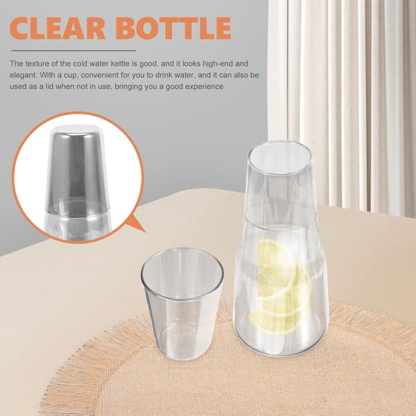 800 ml karaffset i glas med kopp för bekväm dryck