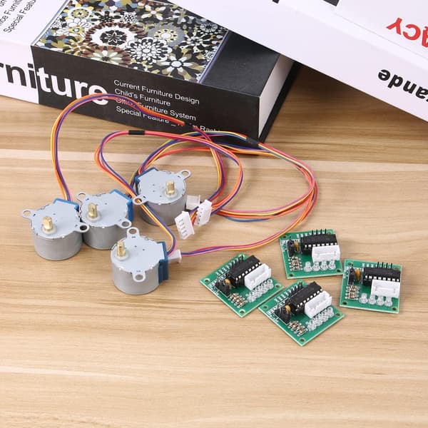 4 sett Stepper Motor og Driver Board Direkte Plug og Utviklingskort