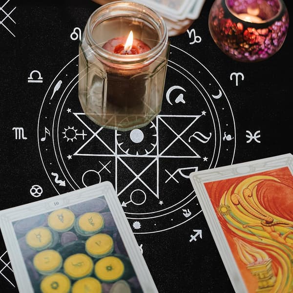 Tarotdug og opbevaringspose sæt til alter tarotbord lavet af sort flonel