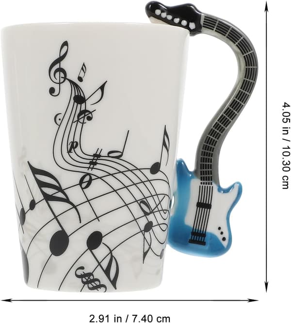 Keramisk kaffemugg i elgitarrstil med bekväm känsla och praktisk design