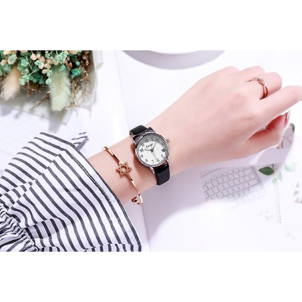 Dameur Damebælte Student Small Cute Wild Fashion Watch Elektronisk Quartz Watch Black