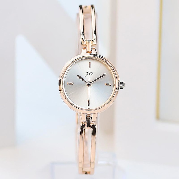 Nyt Moderigtigt Simpel Elegant Kvinders Ur Til Studerende Elektronisk Kvartsur Gold strap white plate