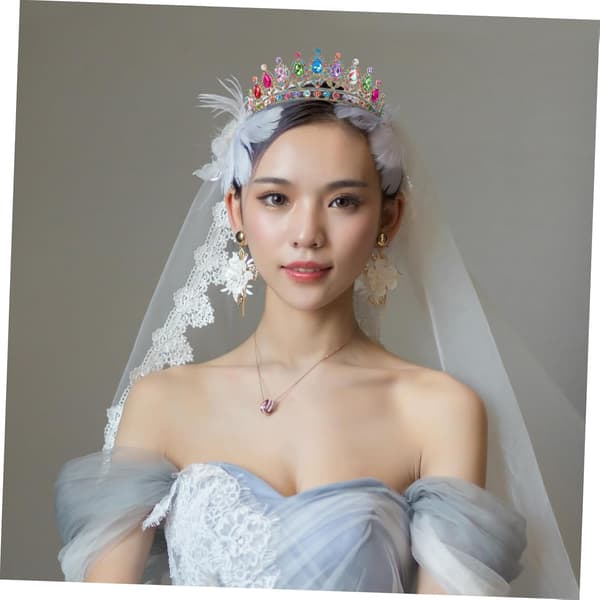 Elegant brudekrone for brud Lett krystalltiara hodeplagg Glitrende brudehårtilbehør