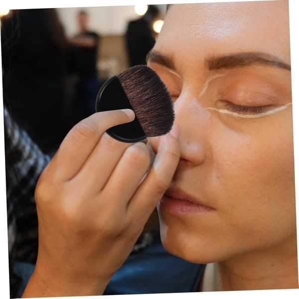 Makeup Blush Børste Kvinder Kompakt Pudderbørste Bløde Nylonbørster Bærbar Ansigts Pudder