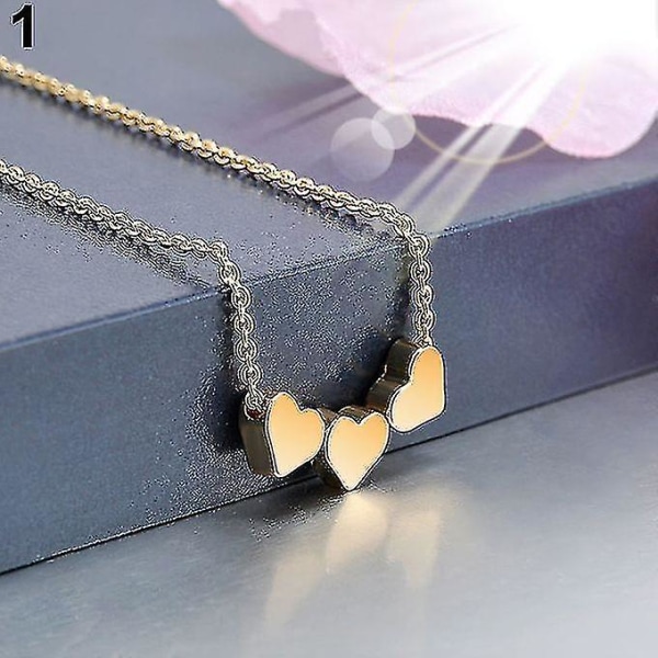 Elegant Tre Hjärtan Charm Hänge Halsband Kvinnor Cocktail Casual Smycken - Guld Niuniu