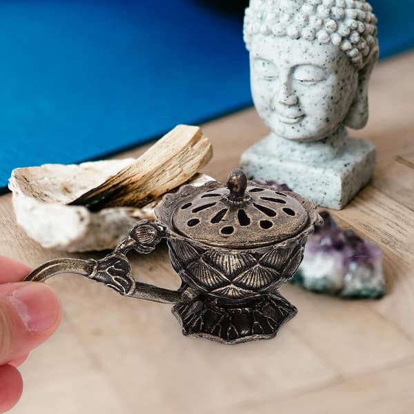 Zinklegering Aroma Diffuser Kompakt Røgelsesholder Dekorativ Elegant Skrivebordsduftfrigivelse