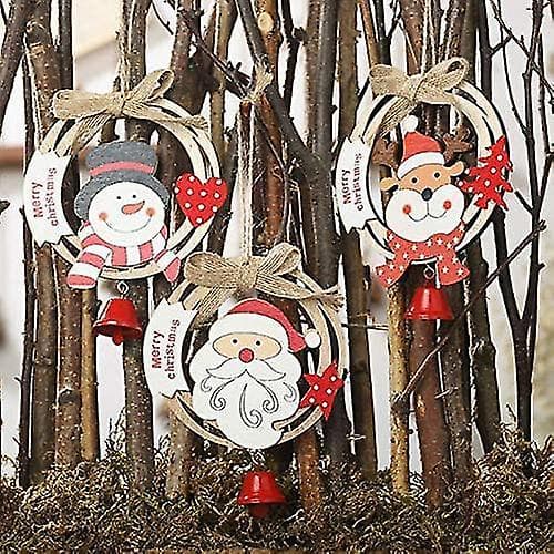 Julgranspynt i trä med tomte och ren