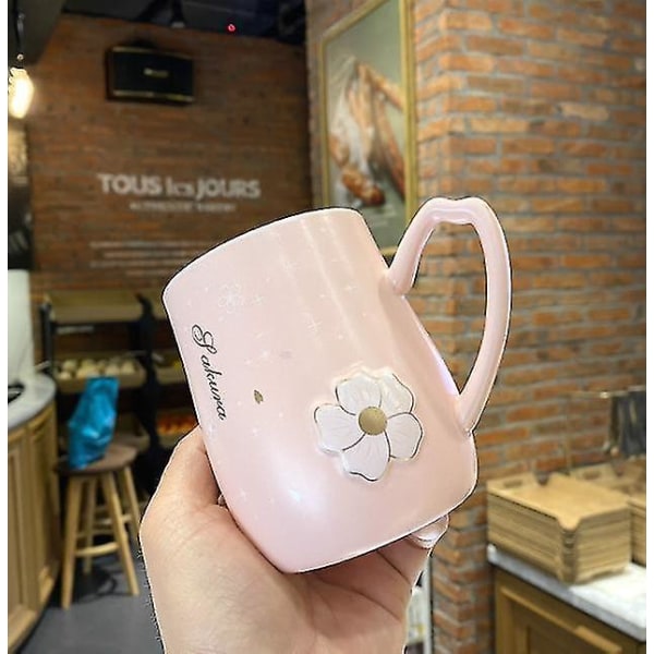 Søt liten kaffekrus for utendørs melk Sakura krus