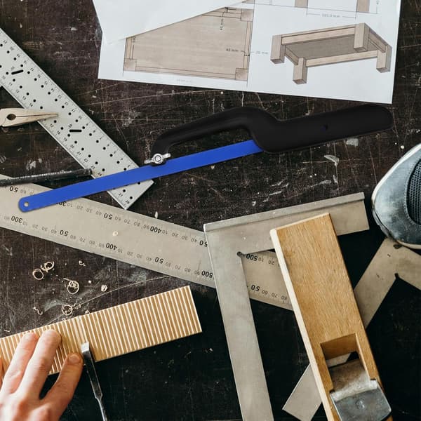 Minibuesag for DIY trearbeid og metallkutting med kompakt design og solid metallmateriale