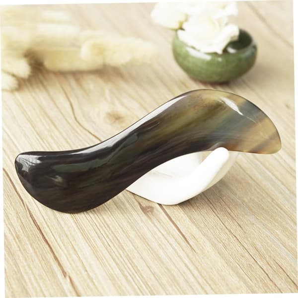 Buffelhornsskrapbräda 14 cm S-formad ansiktsmassageplatta slät yta