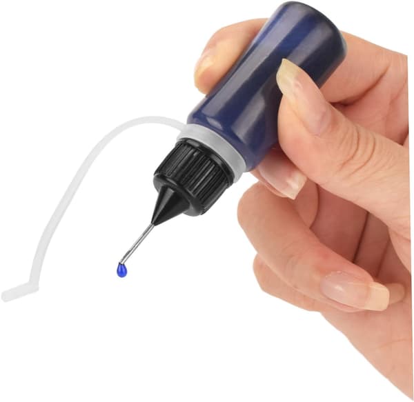 20 st transparenta applikatorflaskor med fin spets och svart kork, klämflaskor