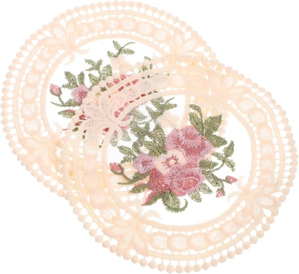 2 stk. blondeblomsterbrikker, broderte drikkebrikker, termisk isolasjon, gjenbrukbare, beige blomsterform