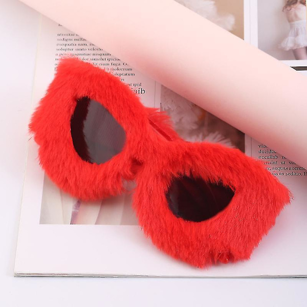 Plush Talvi Aurinkolasit Kissansilmä Muodikkaat Aurinkolasit Naisille (punainen)