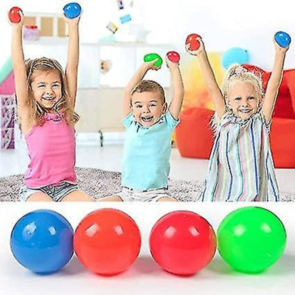 4 st Glow In The Dark Sticky Wall Balls Lysande