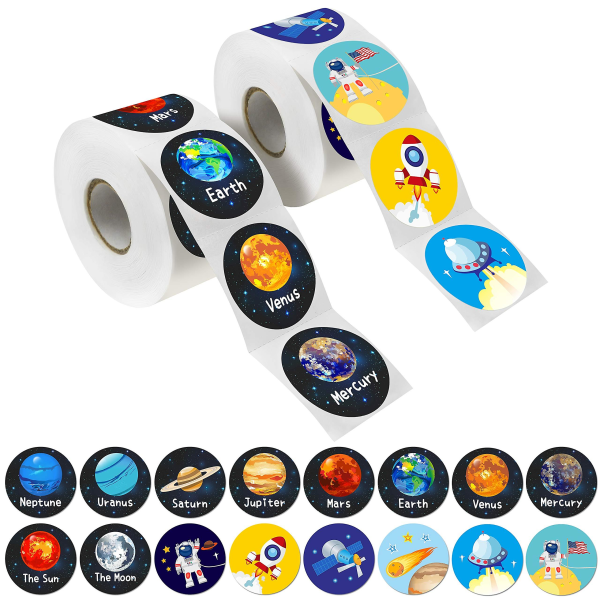 2 Pack Solar System Stickers i ruller med perforeringslinje. Perfekt