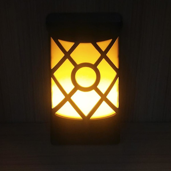 Solcelle Flamme LED Vegg Gjerde Lys Dør Skur Hage Utendørs Flimrende Fakkel Lampe 2stk svart