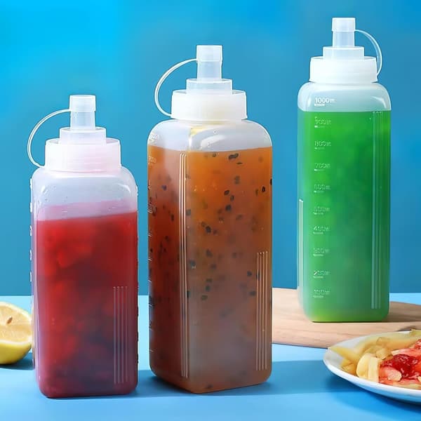 2 st 800 ml stora plastflaskor med lock för sås, påfyllningsbara köksflaskor