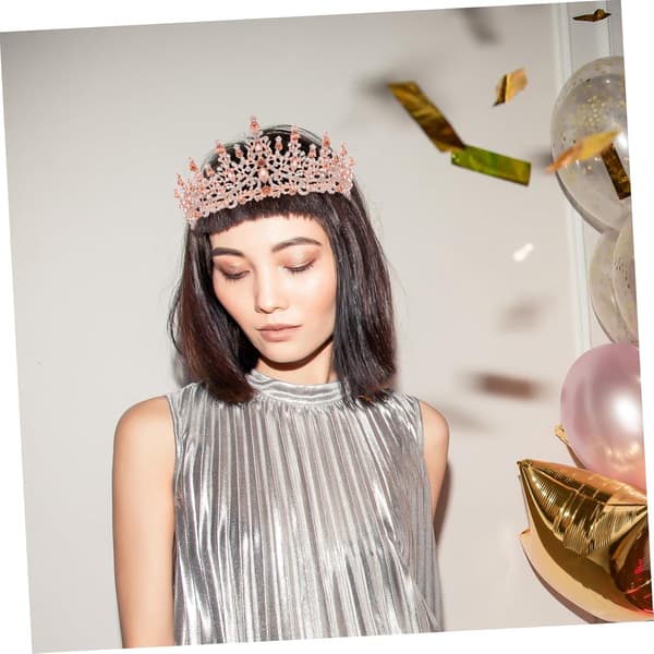Delikat brudkrona med elegans romantik bröllopsfest tiara