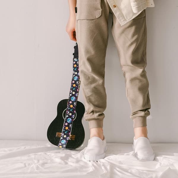 Justerbar Ukulele-rem Axelbälte i polyester med mönstrad design