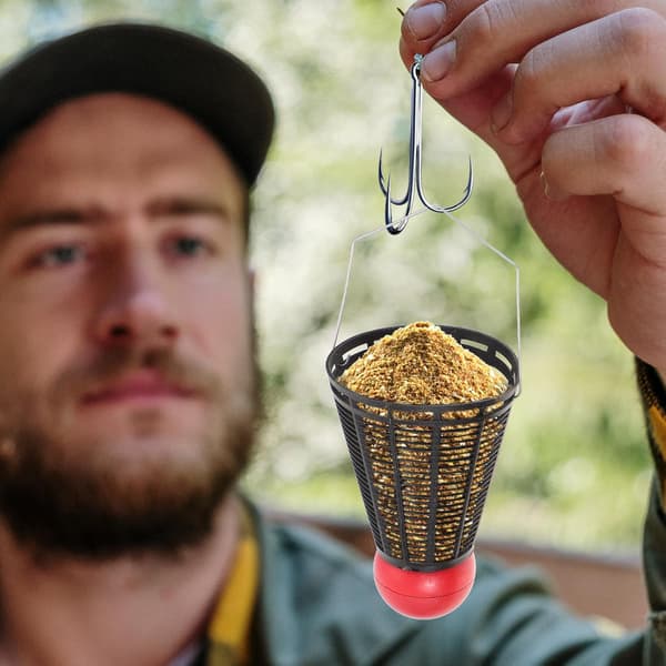 3 stk. badmintonformede fiskemaddingbure af plastik til karpefiskeri