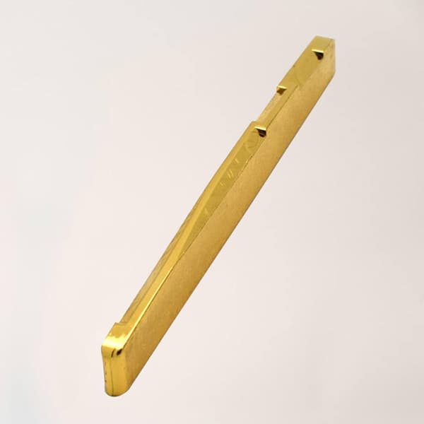 Gitarbro-sadel i messing, reservedeler, gyllen gitarmutter som forbedrer klarheten