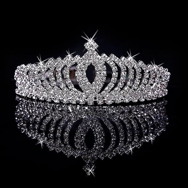 Barne- og prinsessekrone med glitrende krystaller og steiner til bursdag
