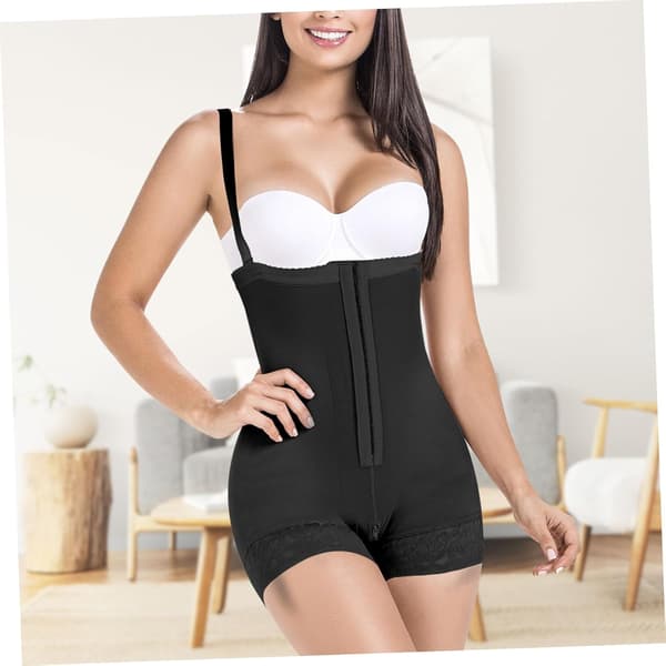 Kropsformende Bodysuit til Kvinder med Komfortabelt Lynlåsdesign Åndbart Materiale Multifunktionelt Undertøj