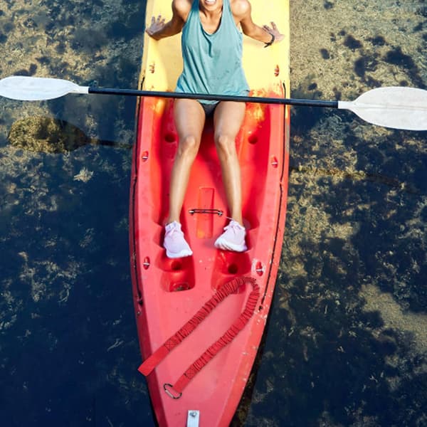 2 stk. rød elastisk kajakkpadle-snor med karabinkrok, høyelastisk sikkerhetssnor