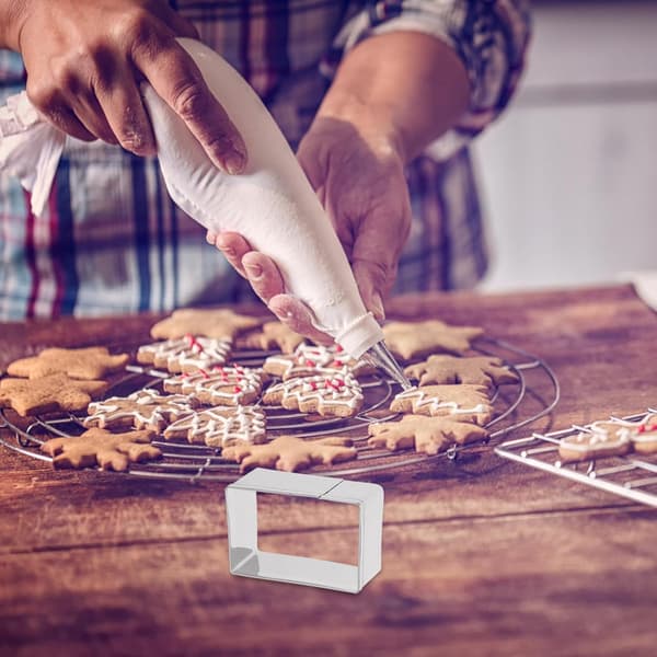 Pepperkakehus Kakestikkere Sett Rustfritt Stål 3 Stk, Trygge og Robuste Julebakeredskaper