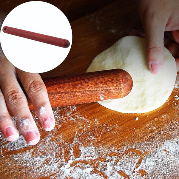 Deigrulle Kjevle i tre 30 cm heltre med hengehull for dumpling- og brødbaking