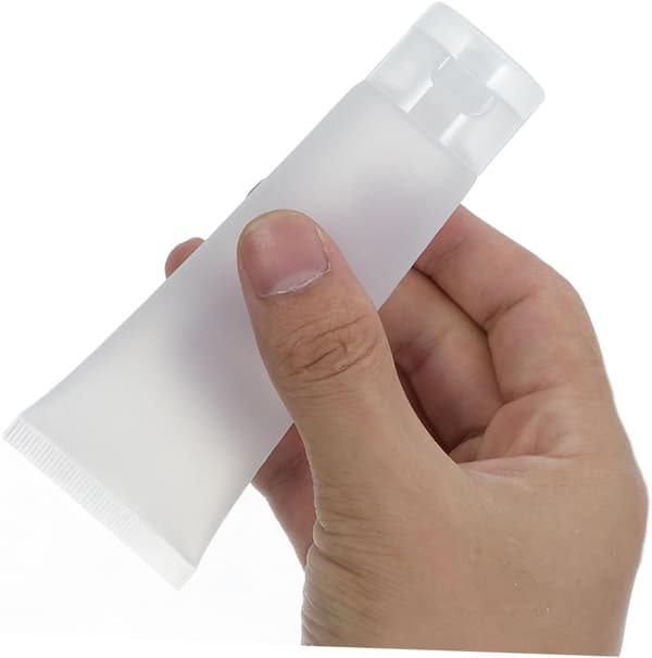 50 st små reseflaskor 50 ml påfyllningsbara plasttuber med snäpplock
