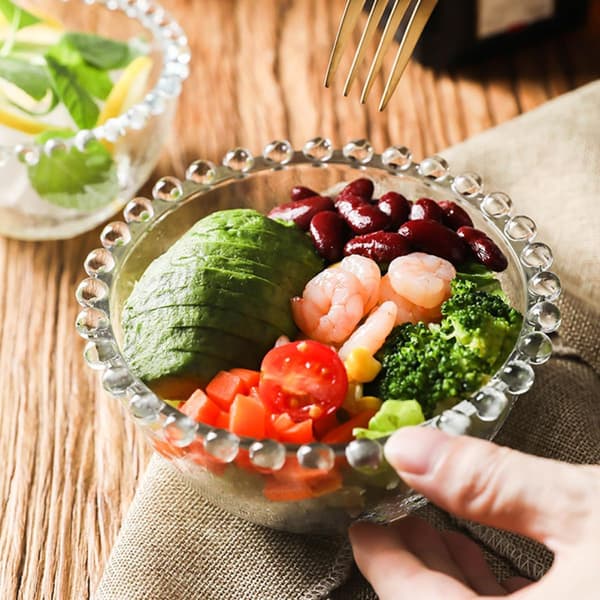 2 stk. glassboller med unikt design og delikat tekstur, serveringsboller