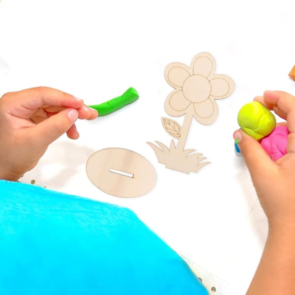 Obehandlade träblommor utskärningar Träpysselblommor Lätta att måla 12 st