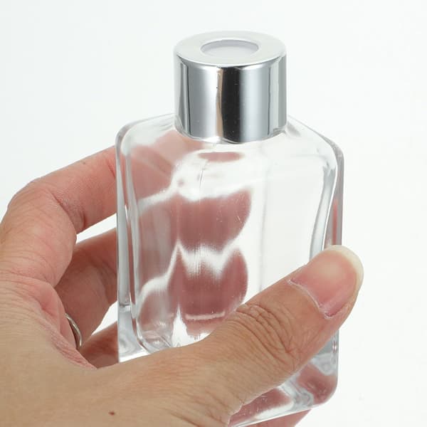 4 st glasdiffusorflaskor med silverlock 50 ml klassisk fyrkantig design påfyllningsbar parfymhållare