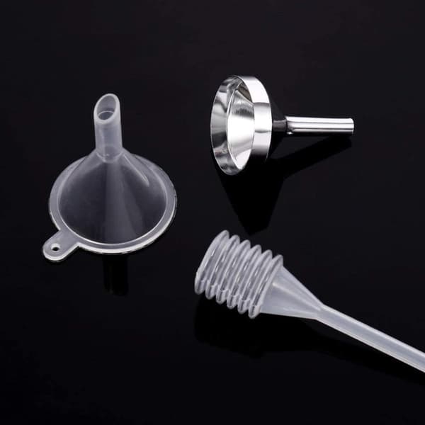 Multifunksjonell liten trakt parfymedispenser solid liten trakt aluminiumoksid og plastmateriale