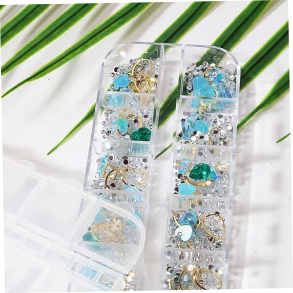 5 stk nagleperle-rhinestone neglekunstutstyr DIY manikyrdekor for kvinner og damer
