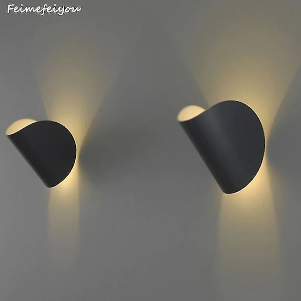 Moderne Minimalistisk Vegglampe Ved Sengen Oransje