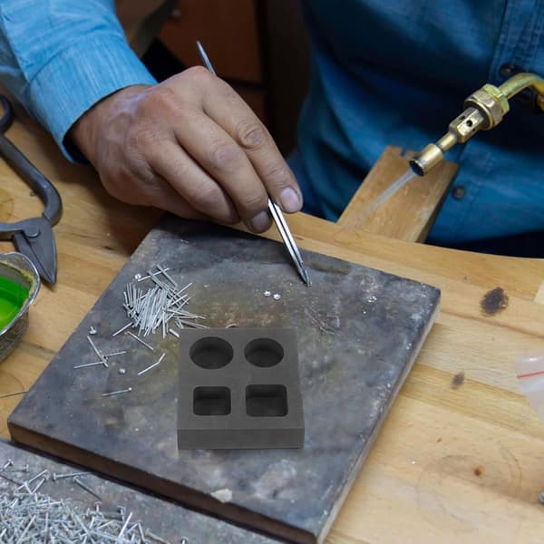 4-facks grafitform för metallgjutning, smältugnssats med grafitgötformar