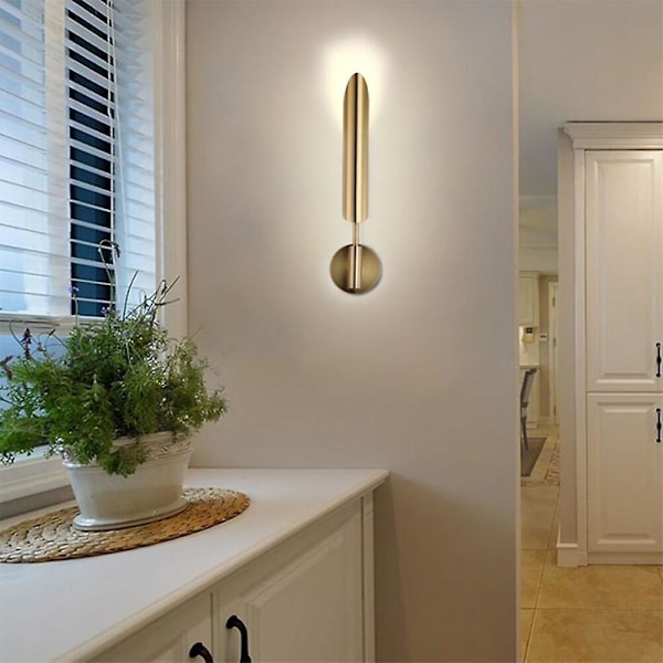 Øyevennlig vegglampe i moderne nordisk stil