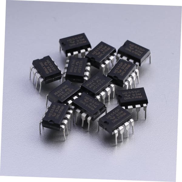 Ne555p Dip-8 Timer 555 Timer Högprecisionsmodul Elektronikkomponent 12-pack för kretsar