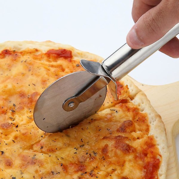 Professionell Pizzakniv Hjul i Rostfritt Stål. Diskmaskinsäker. Även för Sockerkonst, Bakverk, Hemlagad Pasta, örter, lätt att rengöra (1 st)