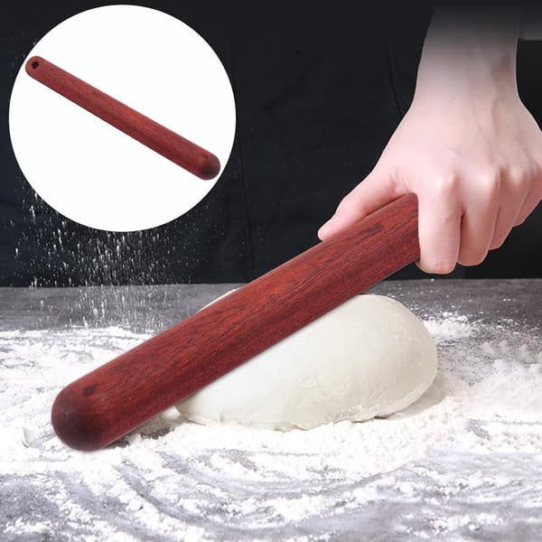 Deigrulle Kjevle i tre 30 cm heltre med hengehull for dumpling- og brødbaking